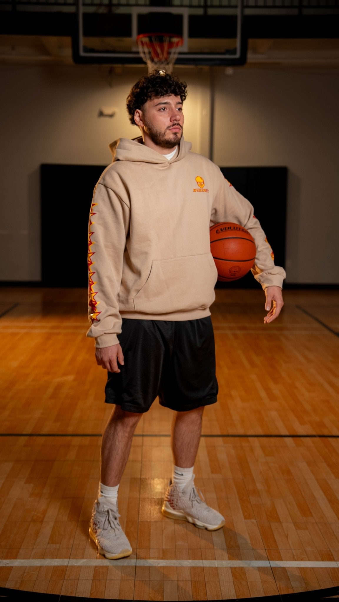 LA BEIGE HOODIE - Sovereignty